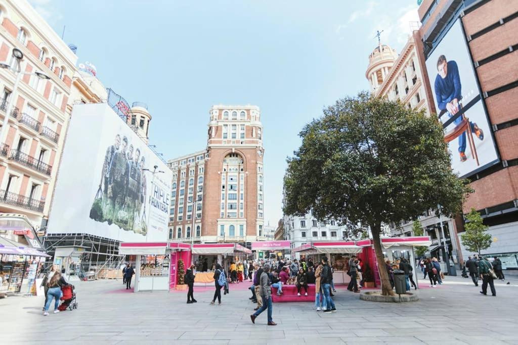 Original Y Coqueto Apartamento Junto A Plaza Mayor Lejlighed Madrid Eksteriør billede